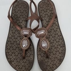 Brown Thong Sandals Sz 6