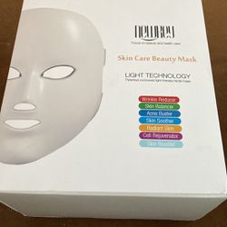 NEWKEY Led Face Mask Light Therapy 7 Led Light Therapy for Facial Skin Care