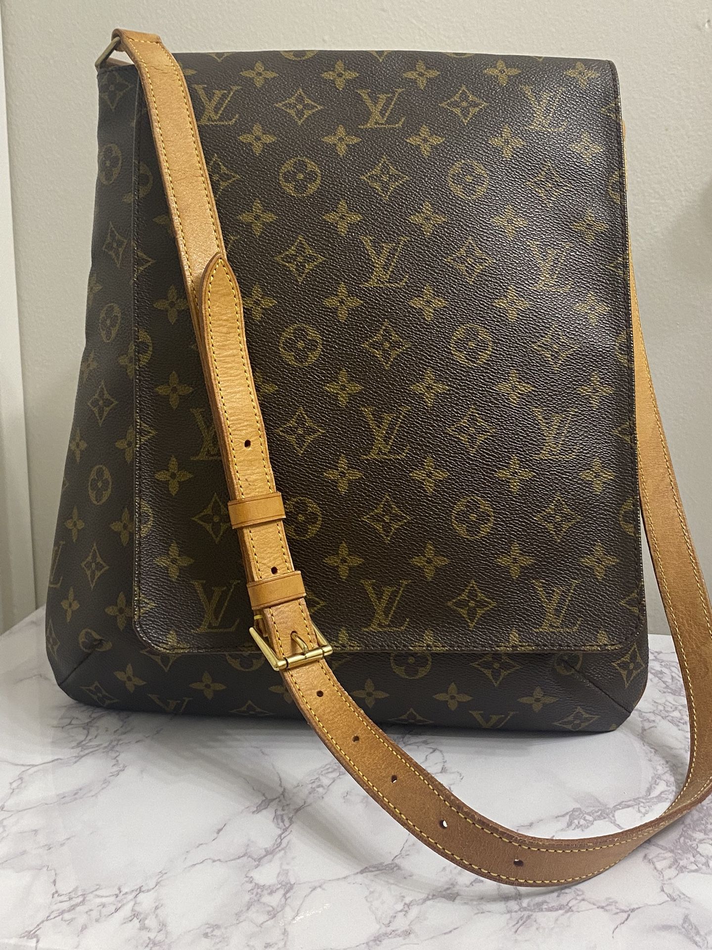 Louis Vuitton Monogram Musette Salsa GM Shoulder/Crossbody Bag