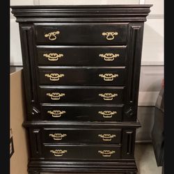 Antique 7 Drawer Dresser
