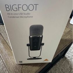 Behringer BIGFOOT All-In-One USB Studio Condenser Microphone