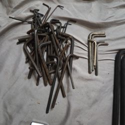 Asst Allan And Hex Key Screw Druvers 
