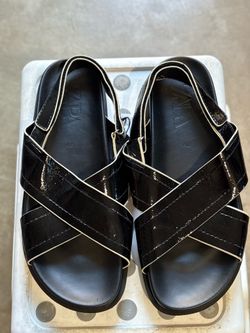 Zara fashion leather sandals