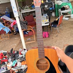 Yamaha Guitar