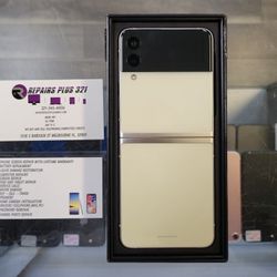 Unlocked Cream Galaxy Z Flip3 128gb 5G
