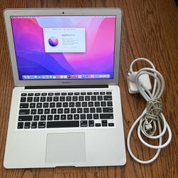 MacBook Air 13” 2017/8GB RAM/128GB SSD/Fully Functional