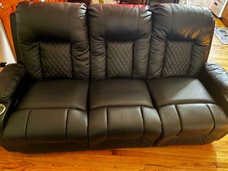 Black Leather Reclining Sofa