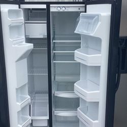 Used Clean Ge Black Side By Side Fridgerator