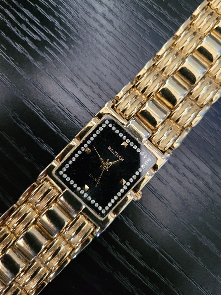 🔥RARE Vintage Waltham XAX80-136 Diamond Tank Watch