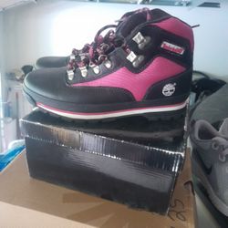 Timberland Size 9M