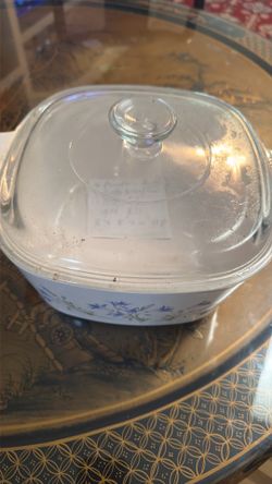 Pyrex dish with cover