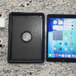 Apple iPad (9th Generation) A2602 64 GB, Wi-Fi, 10.2 in - Space Gray