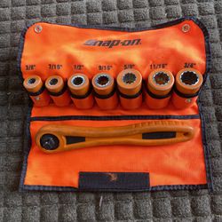 Snap On Non Conductive Ratchet And Sockets