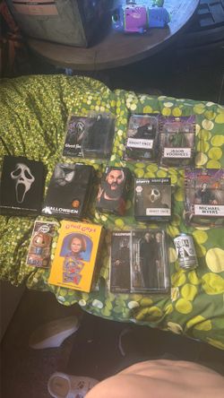 Horror memorabilia