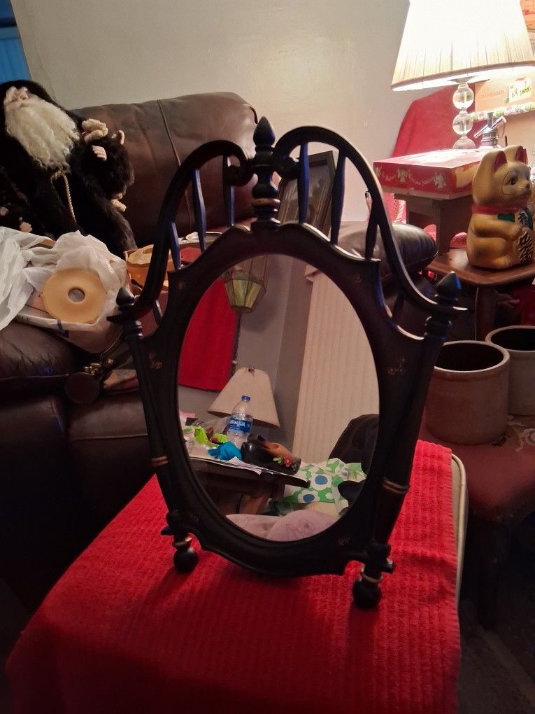 ANTIQUE SYRACUSE ORNAMENT SYROCO DRESSER WALL WOOD MIRROR 18"