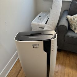 De'Longhi 14000 BTU Portable Air Conditioner and Dehumidifier