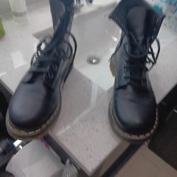 Women's Boots