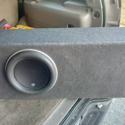 JL Audio W7 12"  Box