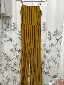 Yellow & black jumpsuit / Medium