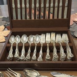 Silverware Set Vintage 64 Piece 