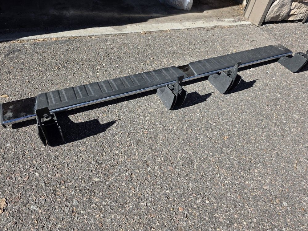 Running Boards for 2015-2024 Chevy Colorado / GMC Canyon Crew Cab Passenger Side OEM