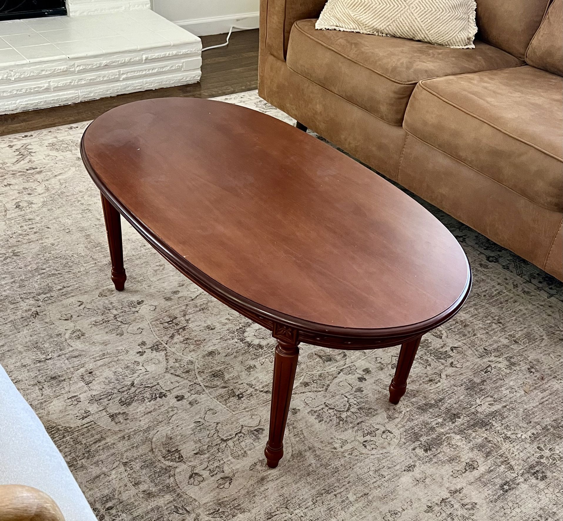 Oval Coffee Table 