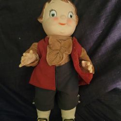 Vintage 1970 Campbell Soup pilgrim doll