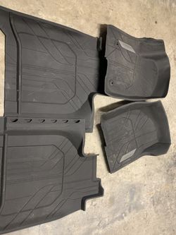 GMC Sierra Factory Floor Matts