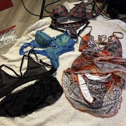 Medium Lingerie & Bikini
