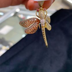 Dragon Fly With Movement Pendant 