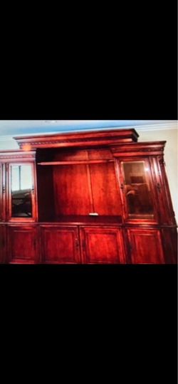 Entertainment Center Hooker Brand