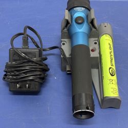 Streamlight Stinger LED Blue Rechargeable Flashlight 2 Battery & Charger