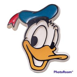 Disney Character badge Pin DONALD DUCK - white plastic ename - late 1970's  2.3/8inX2in