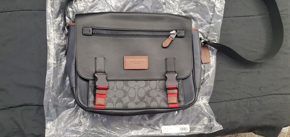 Coach Men Messenger Crossbody Bag