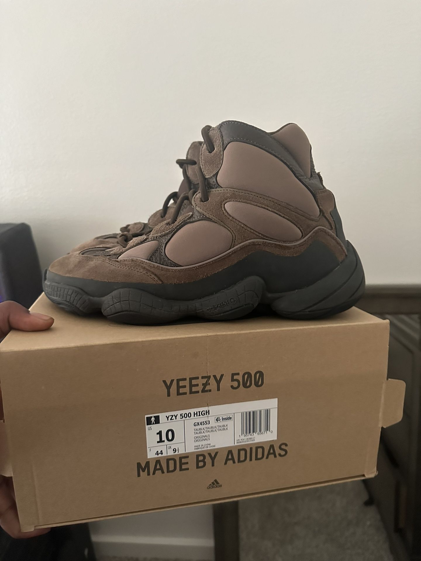 Yeezy Boot 500 Taupe Black Size 10