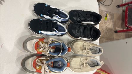 Boy shoes
