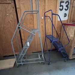 Maintenance ladder 