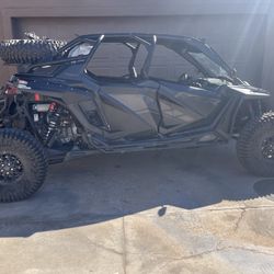 2022 Polaris RZR Pro R4 Stealth Black