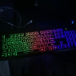Rainbow LED Light up Wired Keyboard 