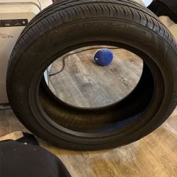 Arroyo Tire 215/55R17 94W