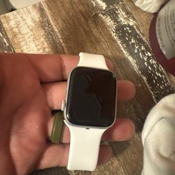 Apple Watch Series 6 44mm