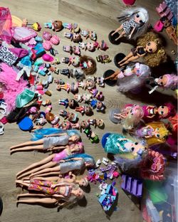 LOL OMG dolls and LOL Mini Sweets