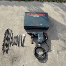 Bosch rotary hammer drill + 18 bits 