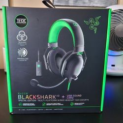 Razor  BLACKSHARK  V2SE  Soundcard With Custom Headphones Pads