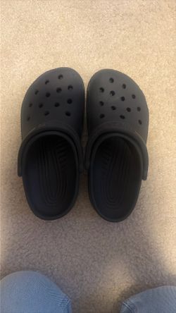 Black Crocs