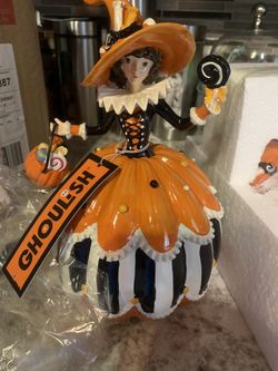 Ghoulish Halloween Decor