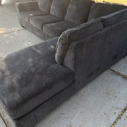 Ready For Pick Gray Sectional
