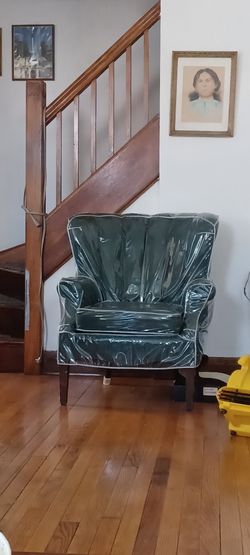 2 Green Chairs
