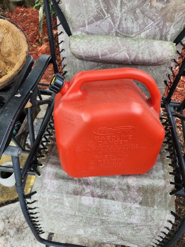 Brand New 6 Gal. Gas Tank $25 Obo