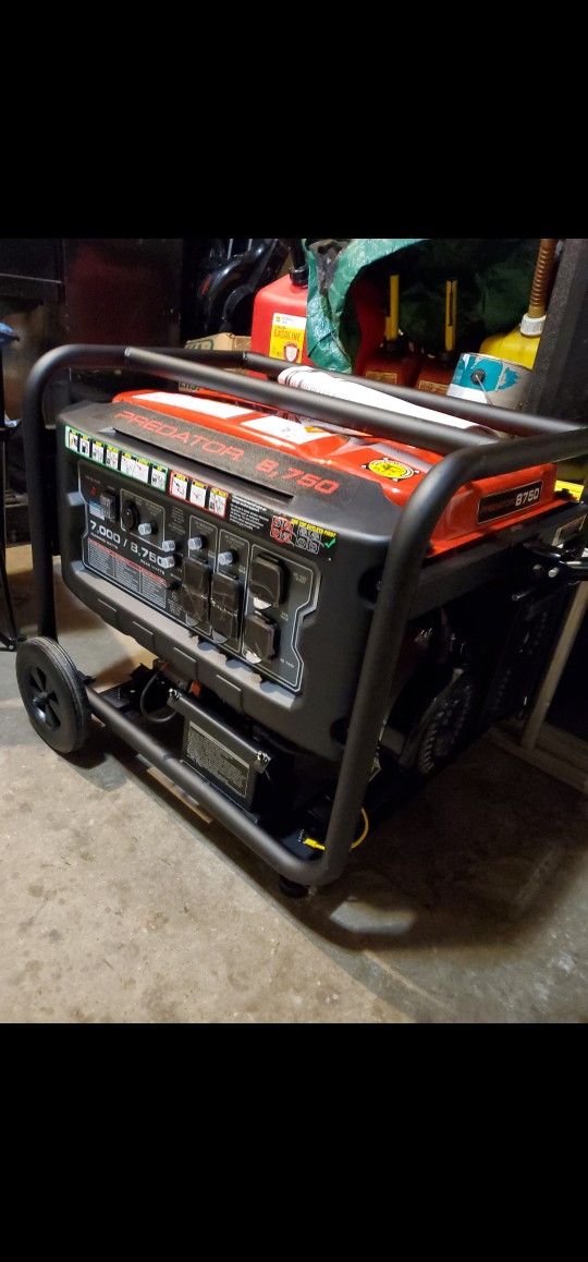 PREDATOR 8750 Watt Generator New